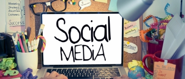 Ein Praktikum im Bereich Social Media: Geld verdienen mit Facebook, Twitter und Co.