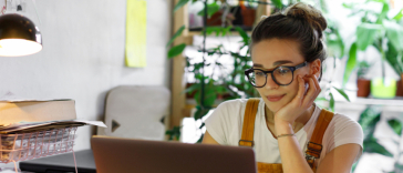 Bewerbung auf Englisch: Die besten Tipps und Beispiele für dein Anschreiben